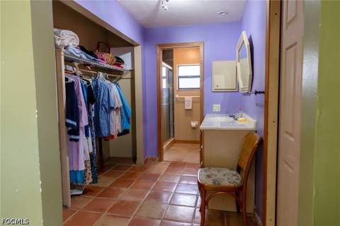 4240 Riverview Rd, Fort Myers FL - photo 18 of 49