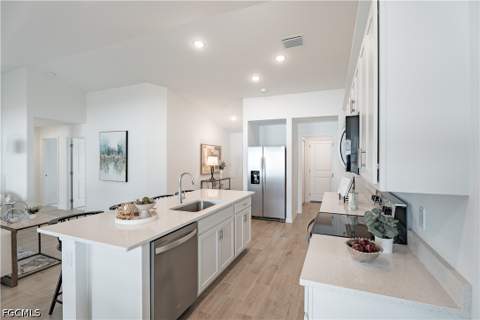902 NE 16th Ter, Cape Coral FL - photo 6 of 19