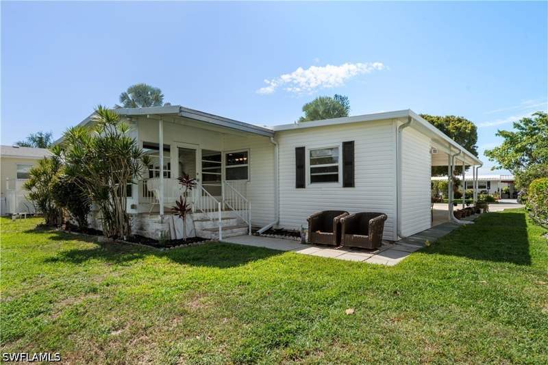 2 bedroom ManufacturedHome at 58 Le Mans Dr, Riviera Colony Golf Estates, Naples — photo 4