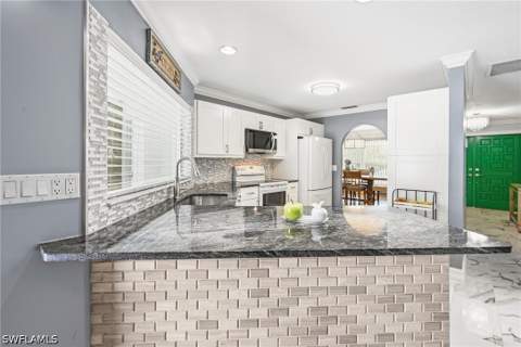1715 SE 21st St, Cape Coral FL - photo 11 of 34