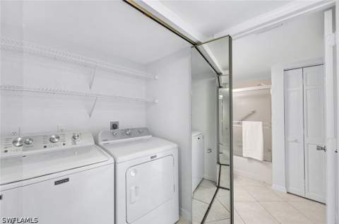 774 Wiggins Lake Dr 101, Naples FL - photo 16 of 26