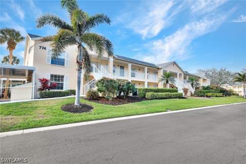 774 Wiggins Lake Dr 101, Naples FL - photo 20 of 26