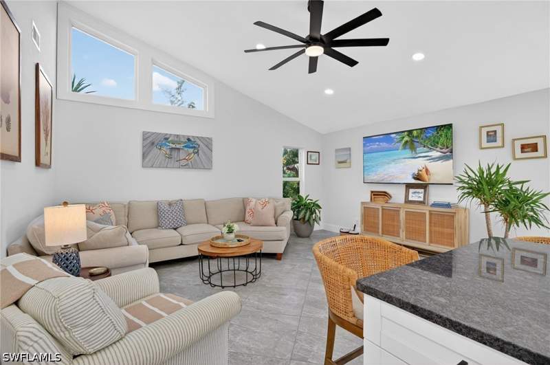 4 bedroom SingleFamilyResidence at 4225 SW 2nd Ave, Cape Coral, Cape Coral — photo 4