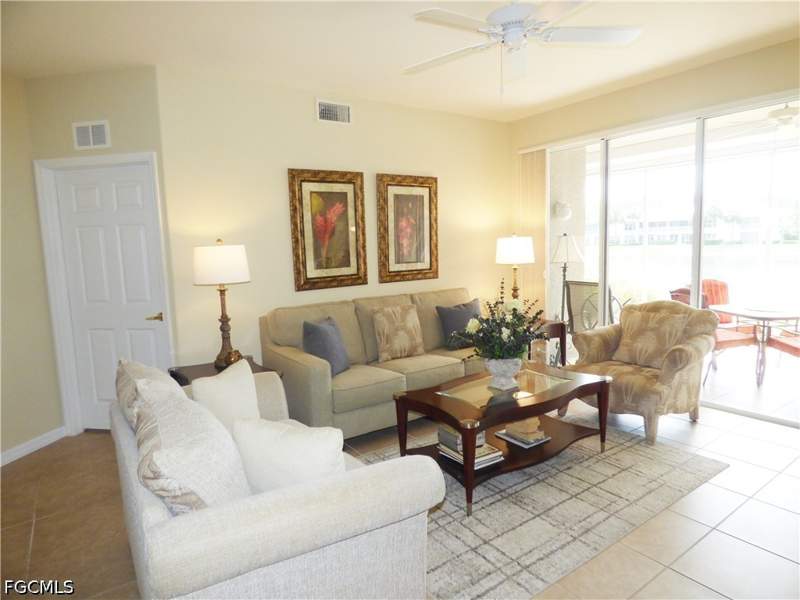 2 bedroom Condominium at 10017 Sky View Way 1506, Jasmine Pointe, Fort Myers — photo 3