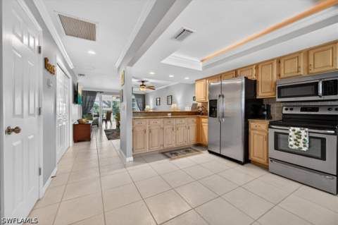 6650 Ilex Cir 6C, Naples FL - photo 7 of 33