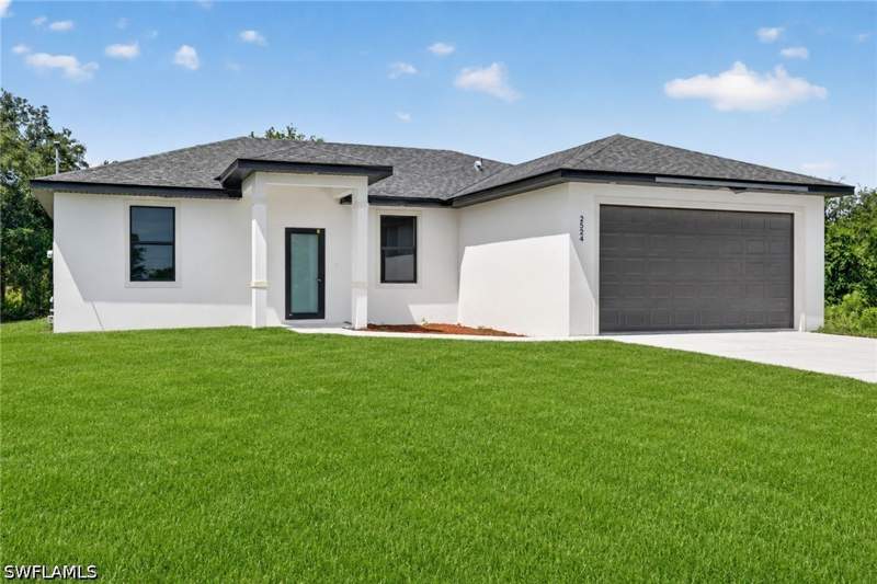 3 bedroom SingleFamilyResidence at 2524 70th St W, Lehigh Acres, Lehigh Acres — photo 2