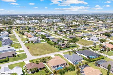 2228 SW 26th Ter, Cape Coral FL - photo 9 of 46