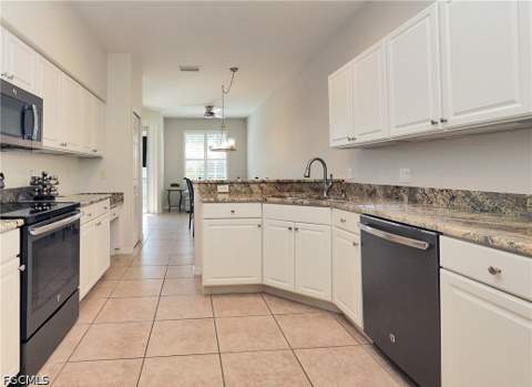 10015 Sky View Way 1605, Fort Myers FL - photo 13 of 50