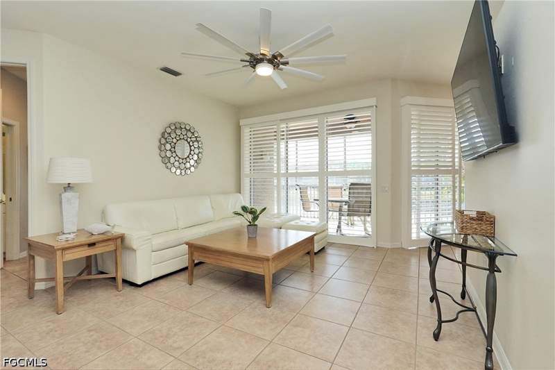 3 bedroom Condominium at 10015 Sky View Way 1605, Majestic Pointe, Fort Myers — photo 5