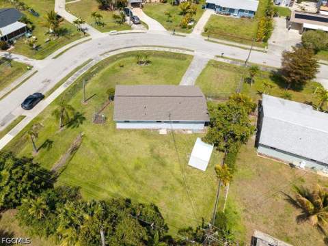 4631 New Haven Dr, Fort Myers FL - photo 8 of 20
