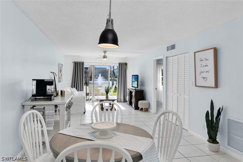 2 bedroom Condominium at 1000 Manatee Rd A105, Gulf Winds East, Naples — photo 4