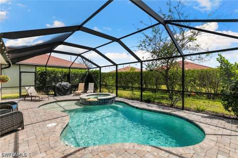 3215 Birchin Ln, Fort Myers FL - photo 22 of 39