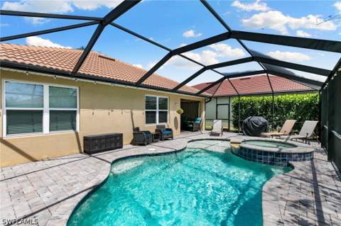3215 Birchin Ln, Fort Myers FL - photo 23 of 39