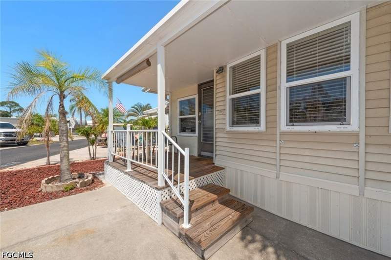 1 bedroom ManufacturedHome at 8571 Firwood Dr, Cypress Bend Rv Resort, Estero — photo 3