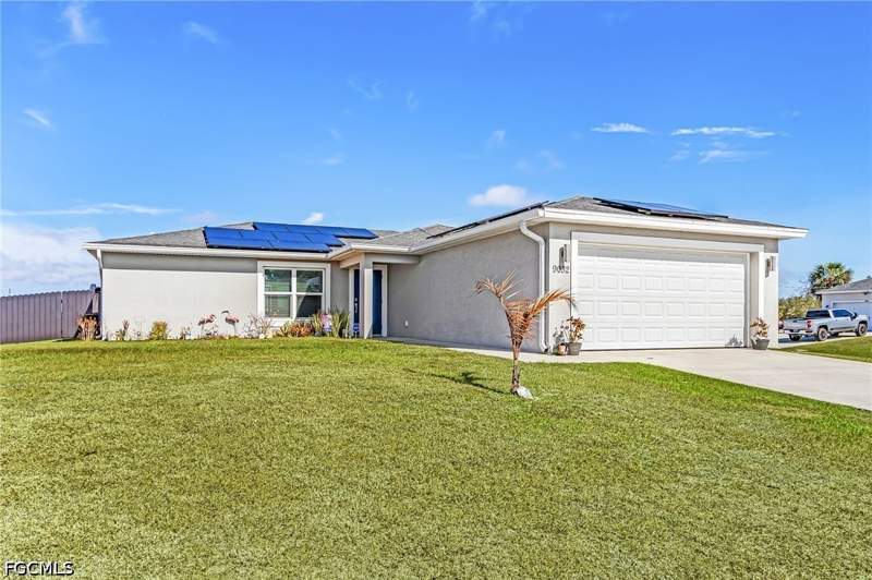 3 bedroom SingleFamilyResidence at 9032 Meadow Cir, Port Labelle, Labelle — photo 2
