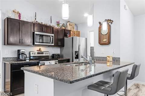 9032 Meadow Cir, Labelle FL - photo 8 of 26