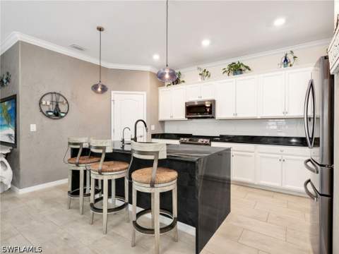 16256 Bonita Landing Cir, Bonita Springs FL - photo 13 of 44