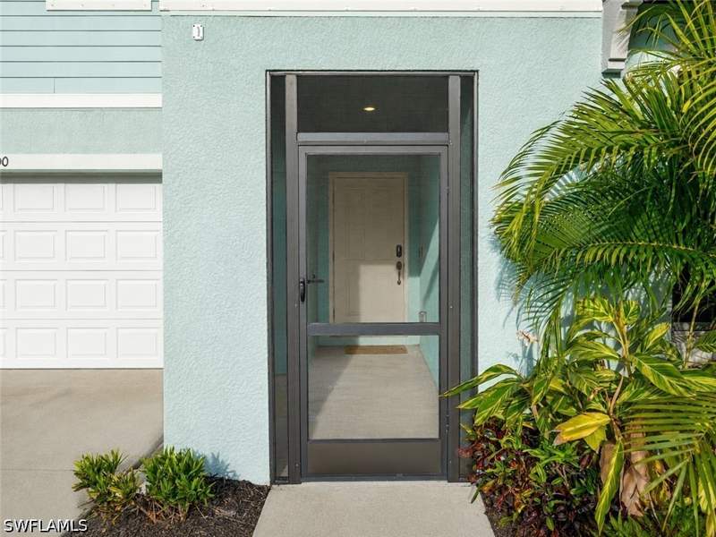6 bedroom SingleFamilyResidence at 17100 Parma Court, Crane Landing, North Fort Myers — photo 3
