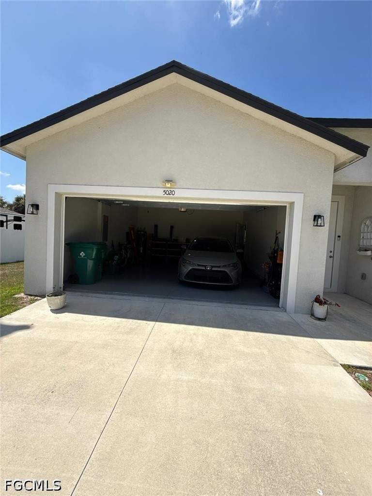 3 bedroom SingleFamilyResidence at 5020 Myrtlewood Rd N, Port Labelle, Labelle — photo 4