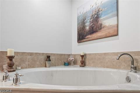 4450 Chickee Hut Ct 103, Bonita Springs FL - photo 13 of 32