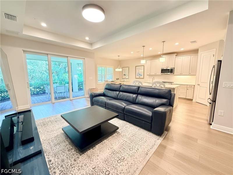 3 bedroom SingleFamilyResidence at 3050 Heritage Pines Dr, Heritage Preserve, Fort Myers — photo 2