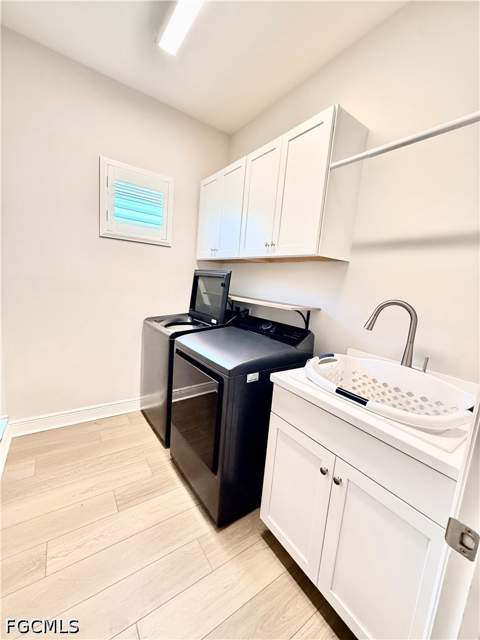 3050 Heritage Pines Dr, Fort Myers FL - photo 20 of 29