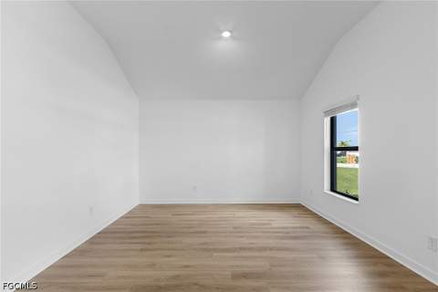 2408 NW 24th Ter, Cape Coral FL - photo 7 of 20