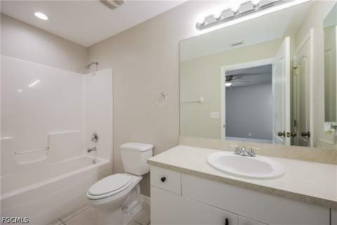 3312 38th St SW, Lehigh Acres FL - photo 8 of 15