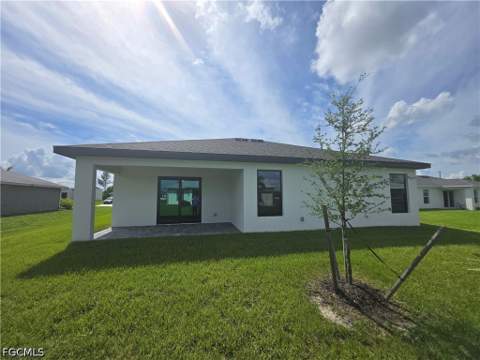 2216 NW 2nd Pl, Cape Coral FL - photo 10 of 19