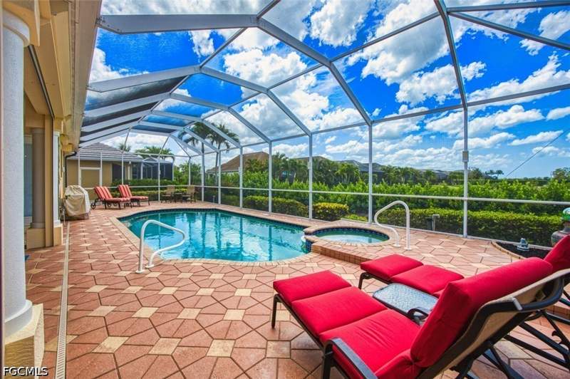 3 bedroom SingleFamilyResidence at 8356 Southwind Bay Cir, Southwind Subdivision, Fort Myers — photo 3