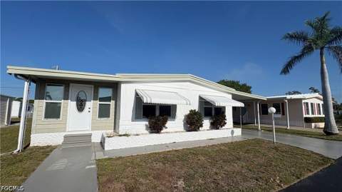 748 Park Ave, North Fort Myers FL - photo 6 of 43