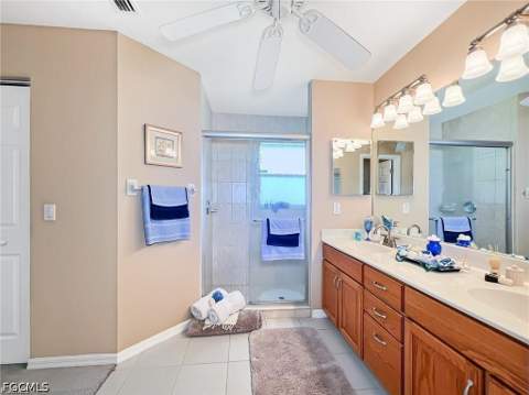 7631 Woodland Bend Cir, Fort Myers FL - photo 18 of 31