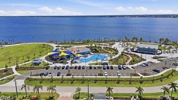 2 bedroom Condominium at 4211 SE 19th Pl 1F, Cape Coral, Cape Coral — photo 3