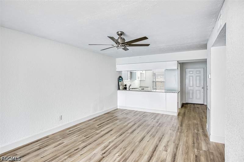 2 bedroom Condominium at 16251 Dublin Cir 104, Sanibel Way Condo, Fort Myers — photo 3