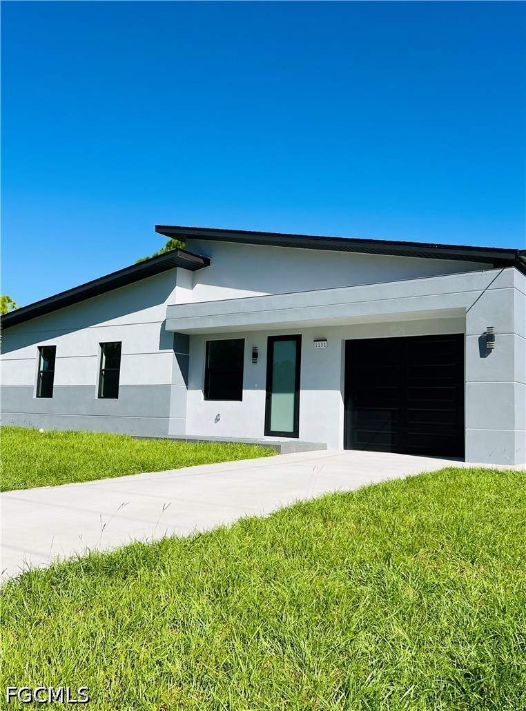 3 bedroom SingleFamilyResidence at 1131 Fogia St E, Lehigh Acres, Lehigh Acres — photo 3