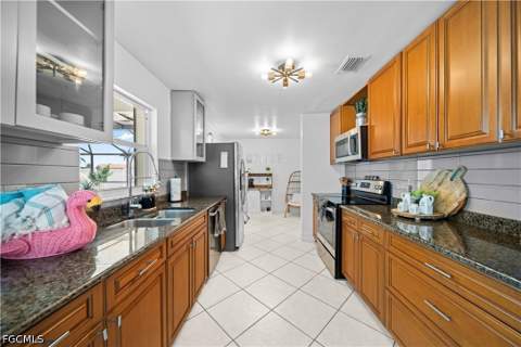 710 SE 42nd Ln, Cape Coral FL - photo 21 of 38