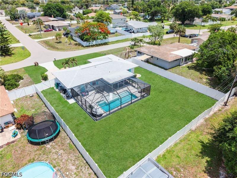 2 bedroom SingleFamilyResidence at 710 SE 42nd Ln, Cape Coral, Cape Coral — photo 3