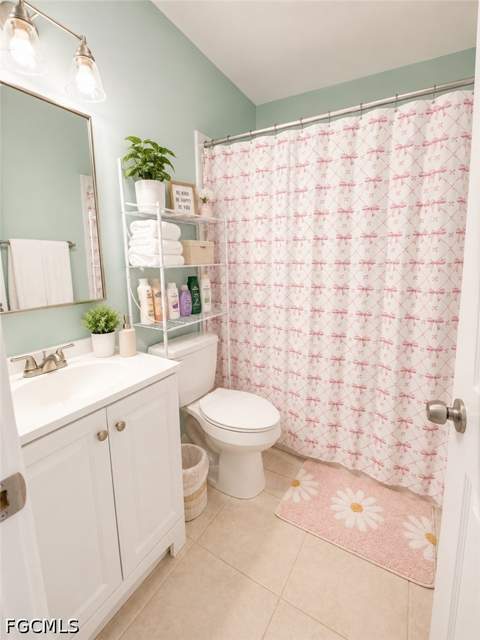 748 Joel Blvd, Lehigh Acres FL - photo 9 of 12