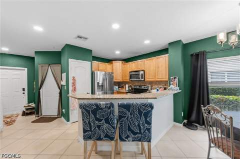 8587 Athena Ct, Lehigh Acres FL - photo 9 of 38