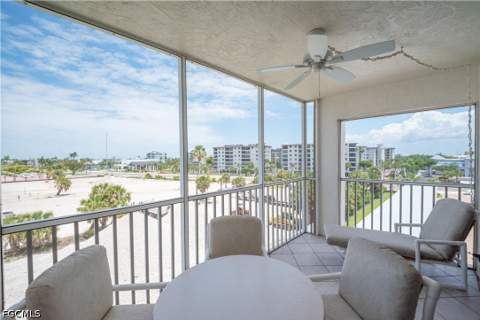 6900 Estero Blvd 401, Fort Myers Beach FL - photo 16 of 35