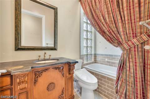 7558 Garibaldi Ct, Naples FL - photo 13 of 34
