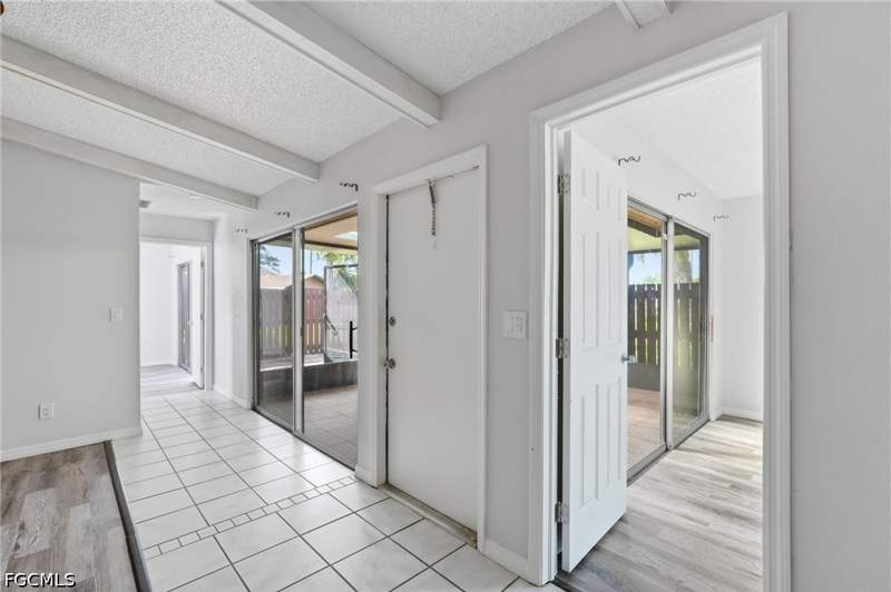 2 bedroom SingleFamilyResidence at 5563 Foxlake Dr, Foxmoor Lakes, North Fort Myers — photo 3