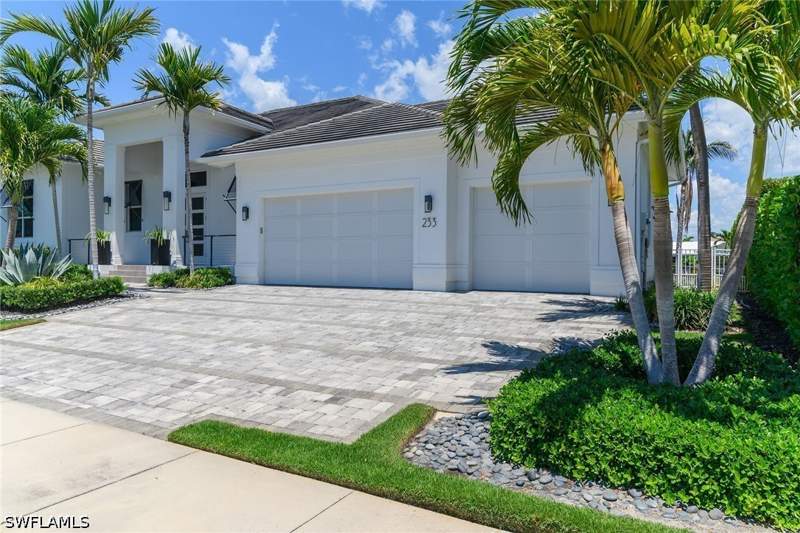 4 bedroom SingleFamilyResidence at 233 Rockhill Ct, Marco Island, Marco Island — photo 2