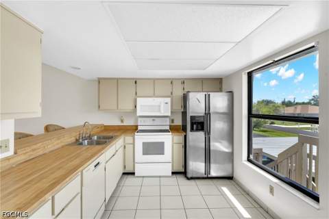 4708 SW 8th Pl 203, Cape Coral FL - photo 16 of 50