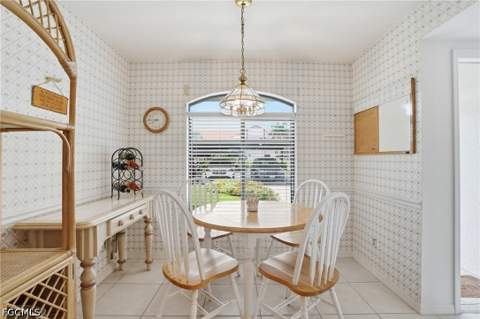 7300 Coventry Ct 606, Naples FL - photo 11 of 37