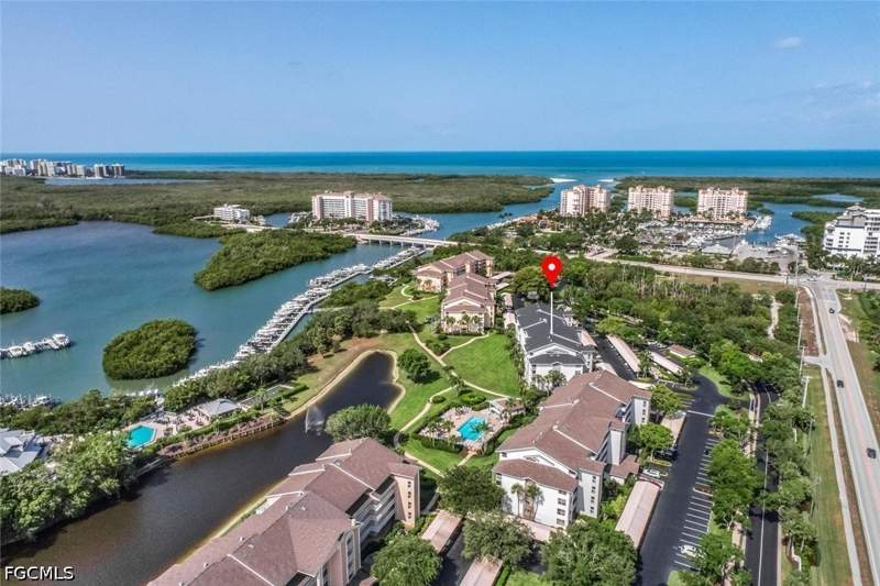 2 bedroom Condominium at 340 Horse Creek Dr 305, Princeton Place, Naples — photo 2