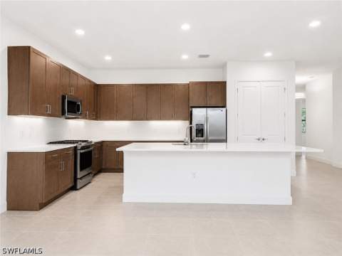 20921 Thistle Leaf Ln, Estero FL - photo 11 of 50