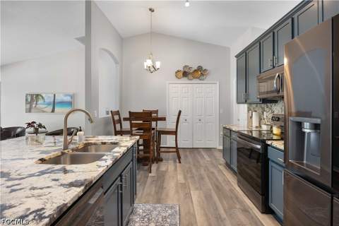 2682 Nature Pointe Loop, Fort Myers FL - photo 12 of 32