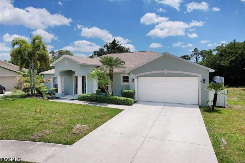 4 bedroom SingleFamilyResidence at 2682 Nature Pointe Loop, Hawk'S Preserve, Fort Myers — photo 2