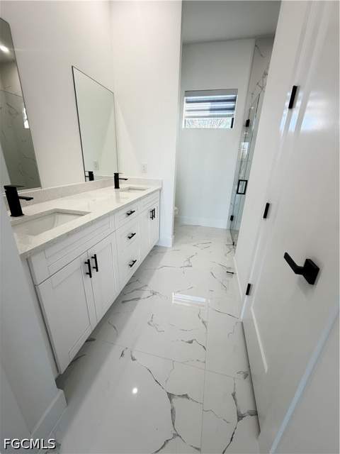 615 SW 22nd Ter, Cape Coral FL - photo 13 of 19